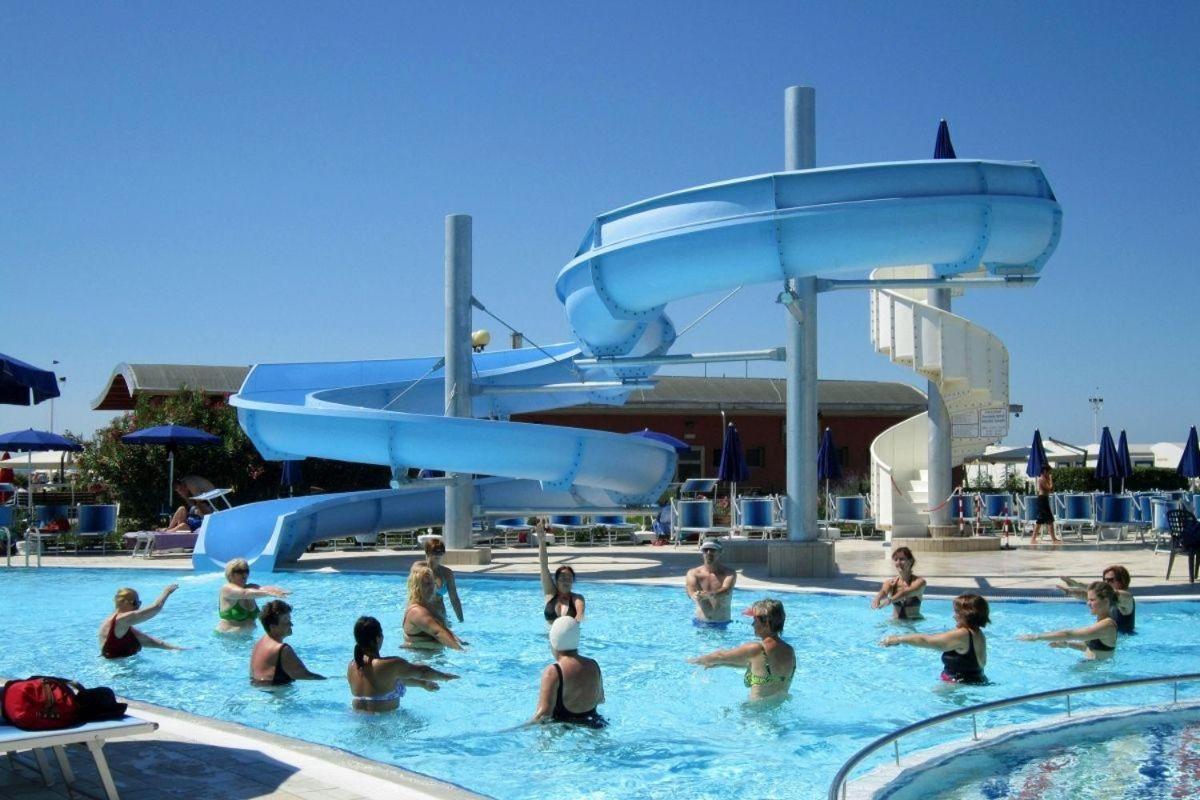 Hotel Lido Bibione Beach Exterior photo